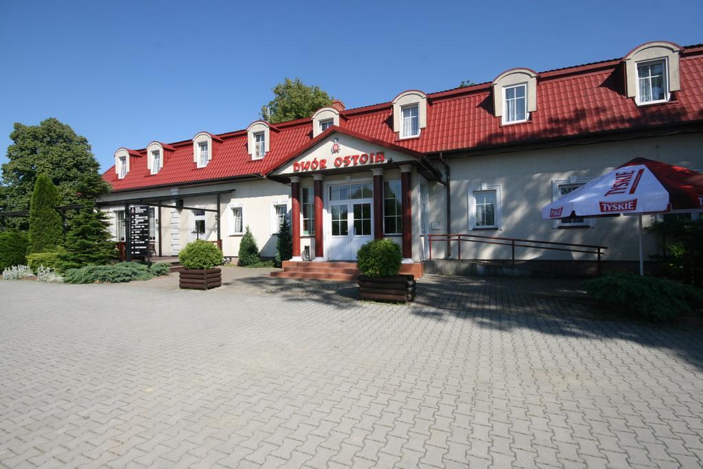 Dwor Ostoia Hotell Rymanów Eksteriør bilde